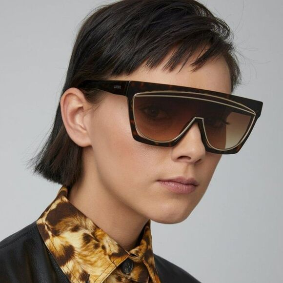 NEW Loewe LW40012F FILIPA MASK 52F Shiny Havana Brown Shield Women Sunglasses - Picture 3 of 10